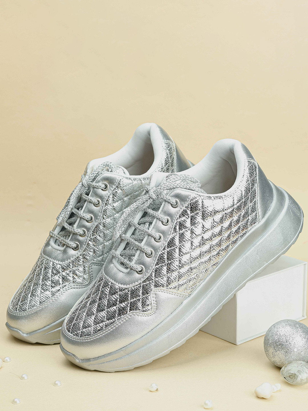 sole mates Women Woven Design Sneakers Casual Shoes