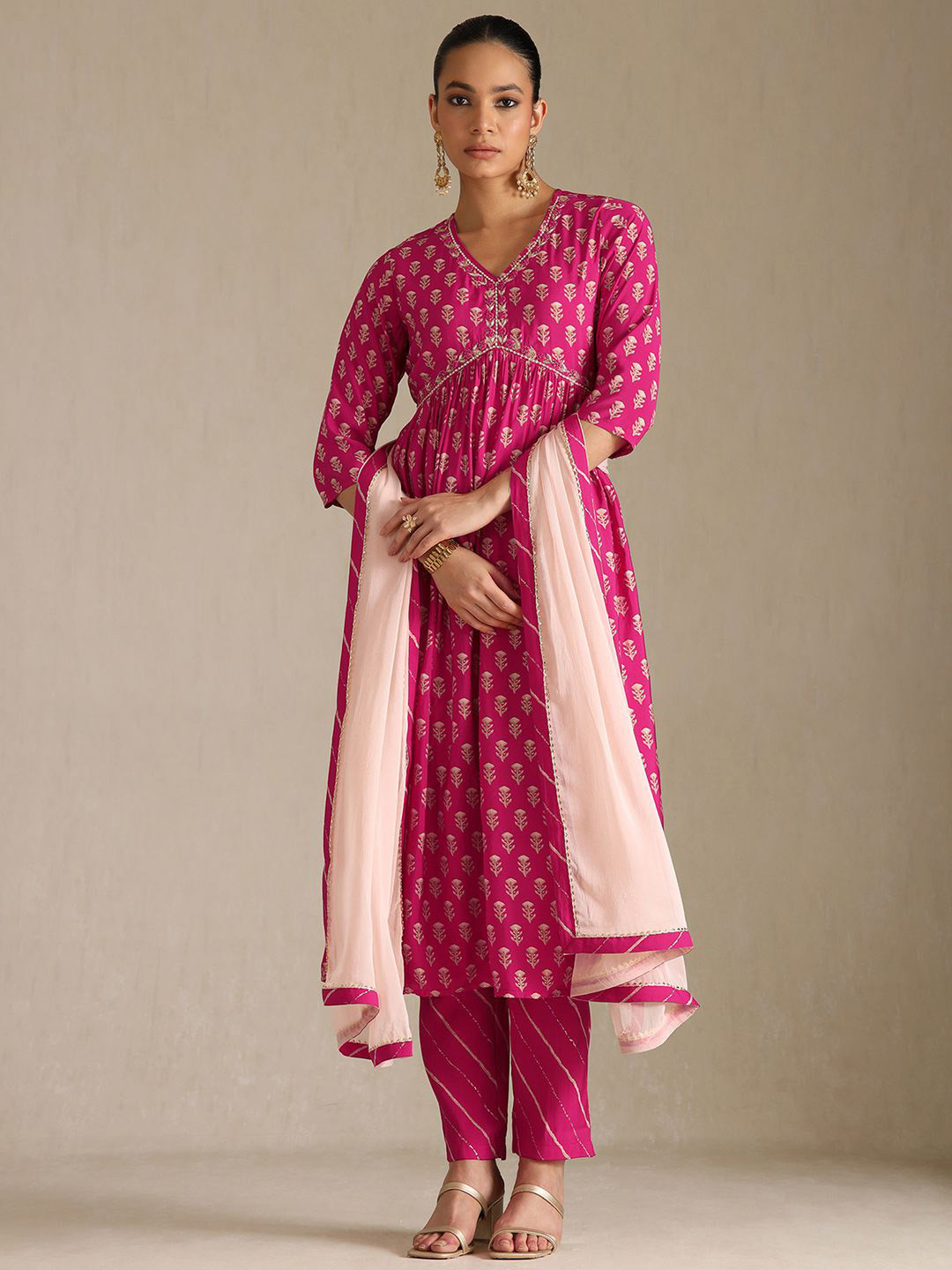 Soch Women Floral Printed Zardozi Kurta Set With Dupatta