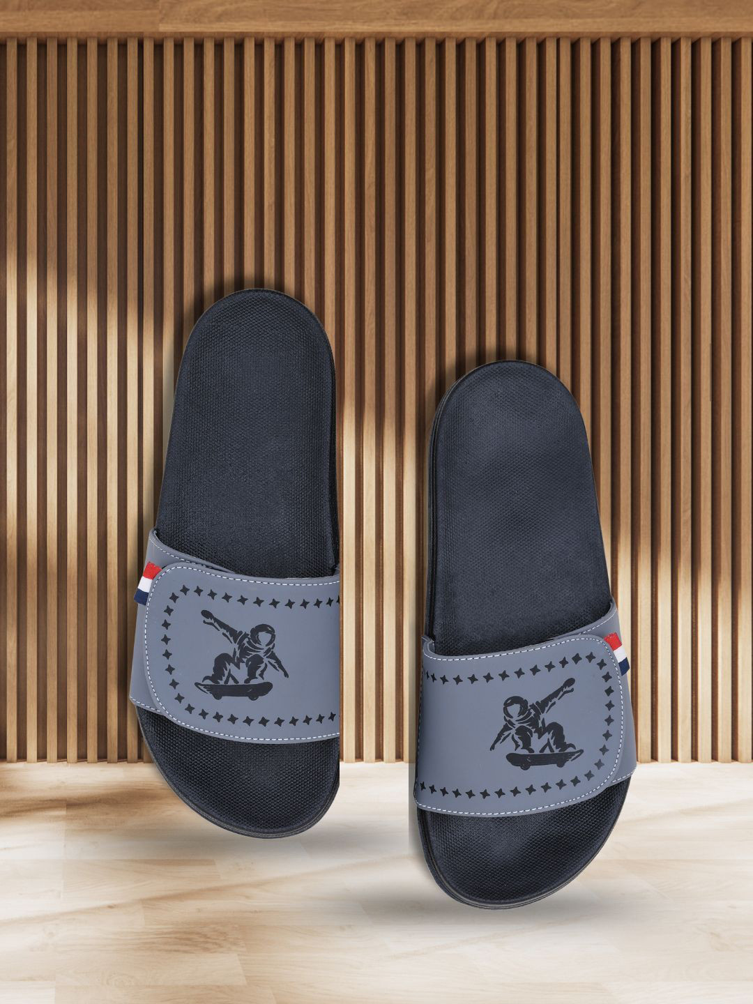 PERY PAO Graphic Printed Cushioned Footbed Sliders