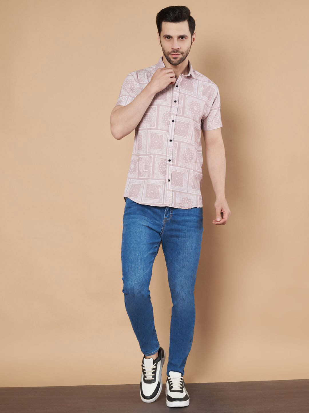 VS MALL Geometric Printed Short Sleeves Cotton Shirt