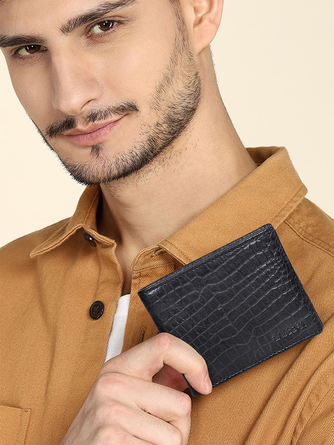 Sassora Men Abstract Textured Premium Genuine Leather Bi-fold RFID Two Fold Wallet