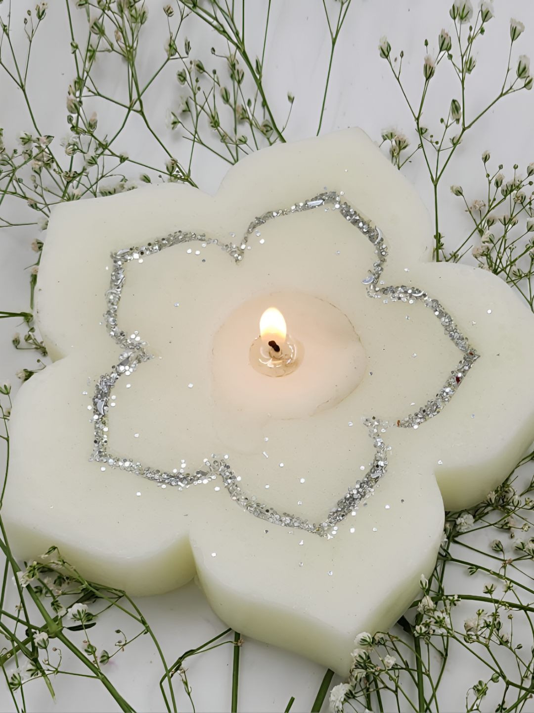 LIGHT JEWELS BLOSSOM THE CANDLE Smokeless 1 Wick Solid Flower Regular Jar Candles