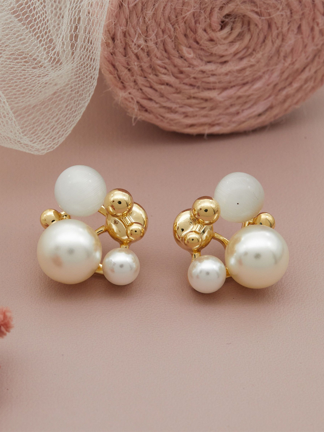 GC Jewelery Gold-Plated Pearls Chunky Classic Studs