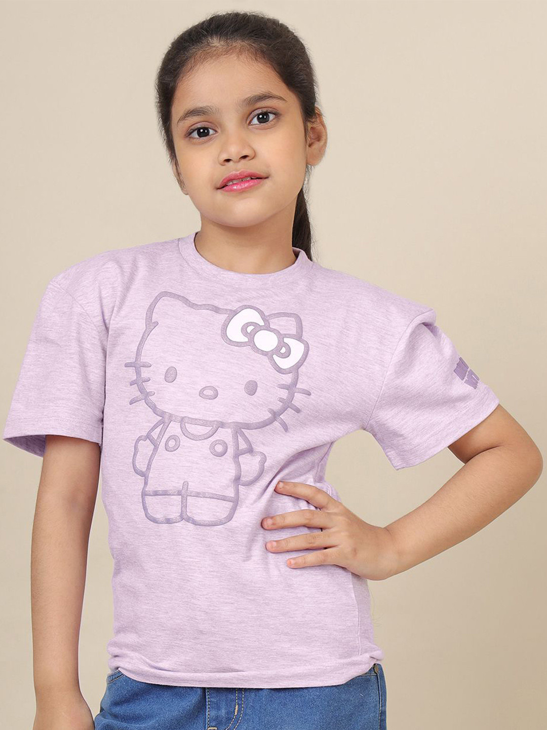Kids Ville Girls Hello Kitty Printed Regular Fit T-Shirt