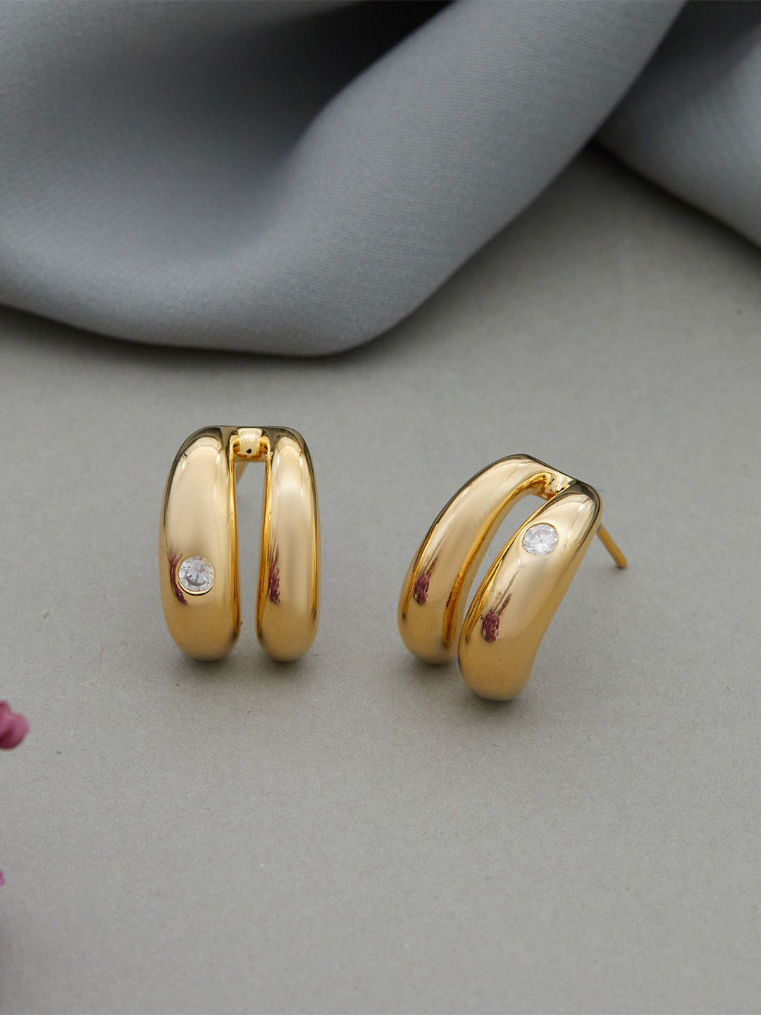 GC Jewelery Gold Plated Artificial Stone Studded Classic Shaped Studs
