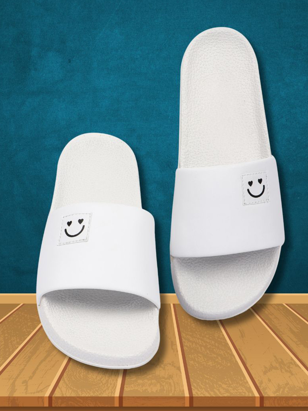 PERY PAO Graphic Printed Sliders