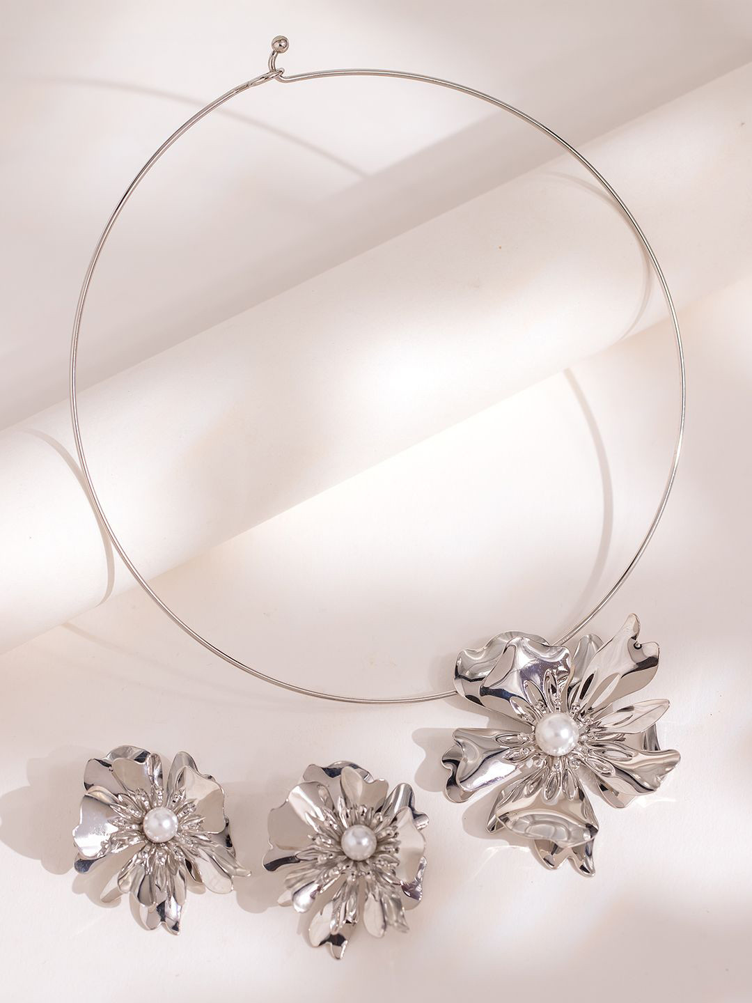 Blume Floral Drama Pendant Set