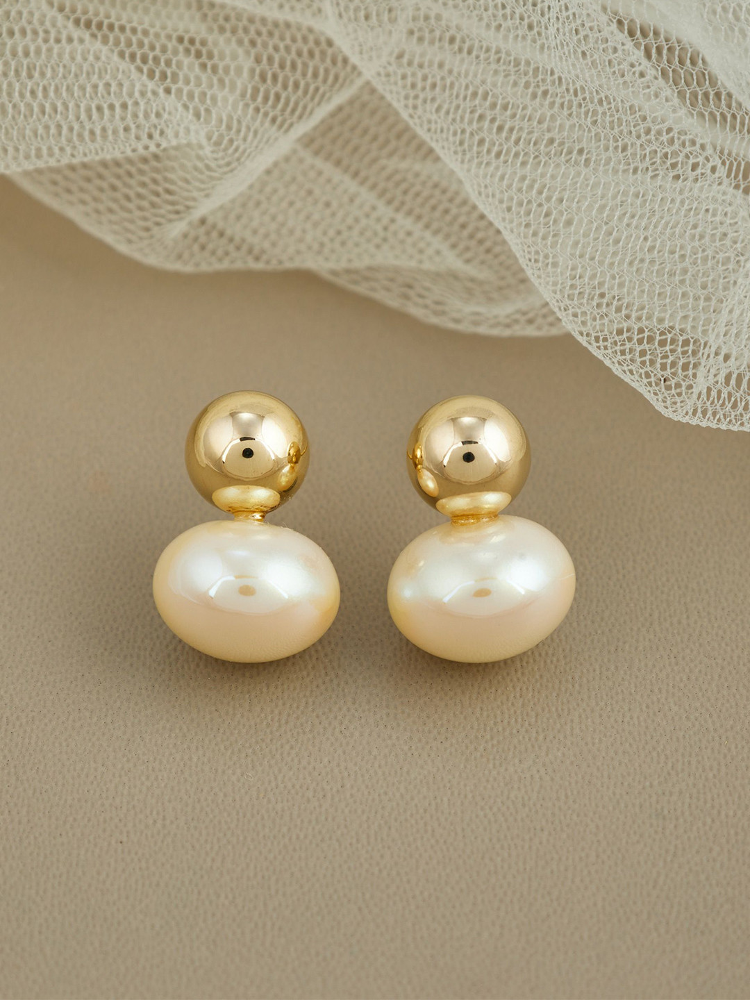 GC Jewelery Gold-Plated Artificial Stones studded & Beaded Spherical Shaped Drop Earrings