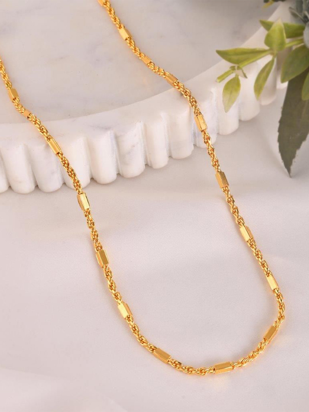 DIVASTRI Gold-Plated Stainless Steel Pipe Chain