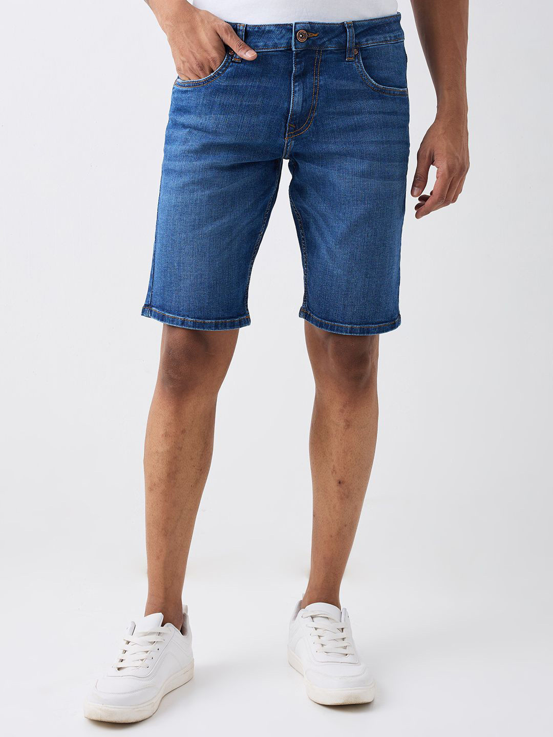 SPYKAR Men Washed Denim Shorts