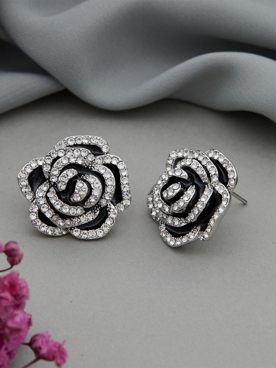 GC Jewelery Silver-Plated Artificial Stones Studded Floral Studs