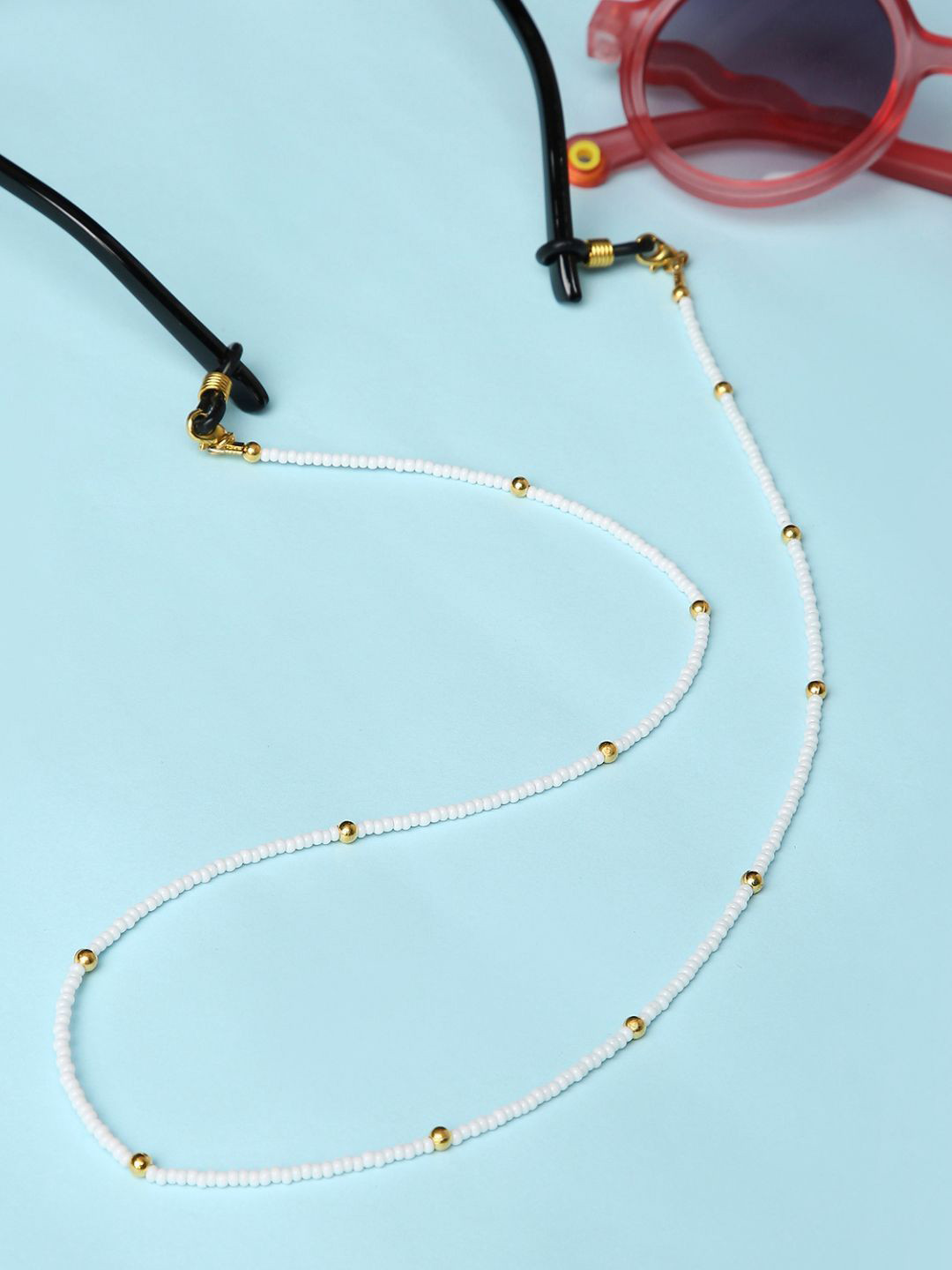 Arendelle Kids Beaded 2-in-1 Mask & Sunglass Holder