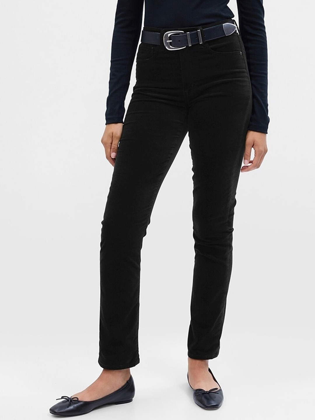 GAP Women High-Rise Stretchable Velvet Slim Fit Jeans