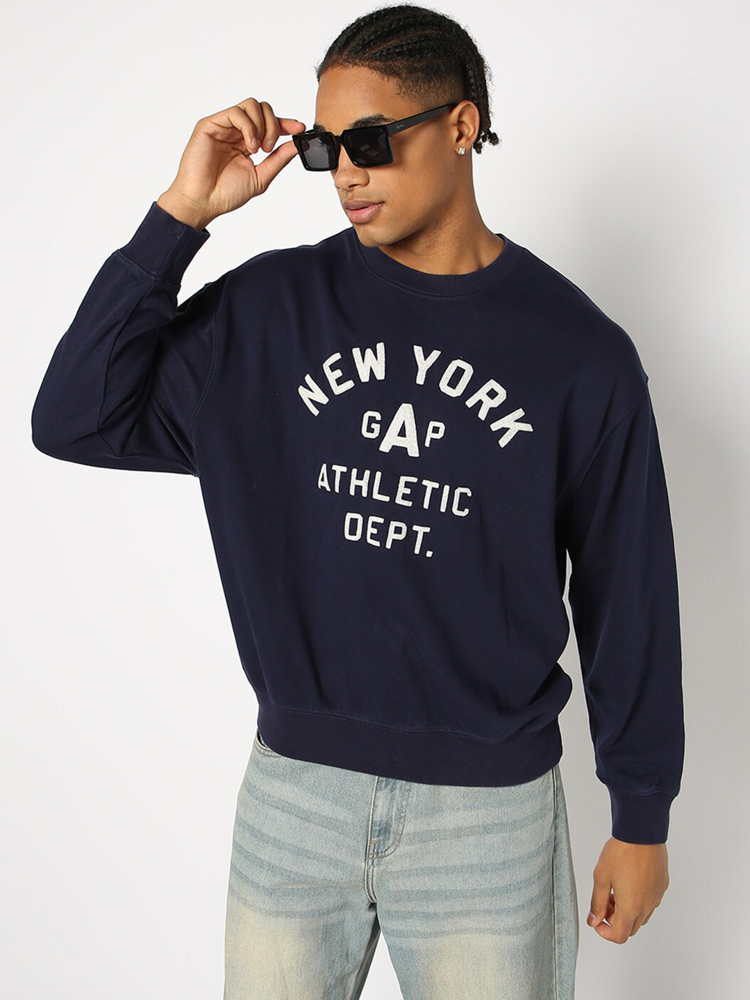 GAP Logo Embroidered Crew Neck Sweatshirt