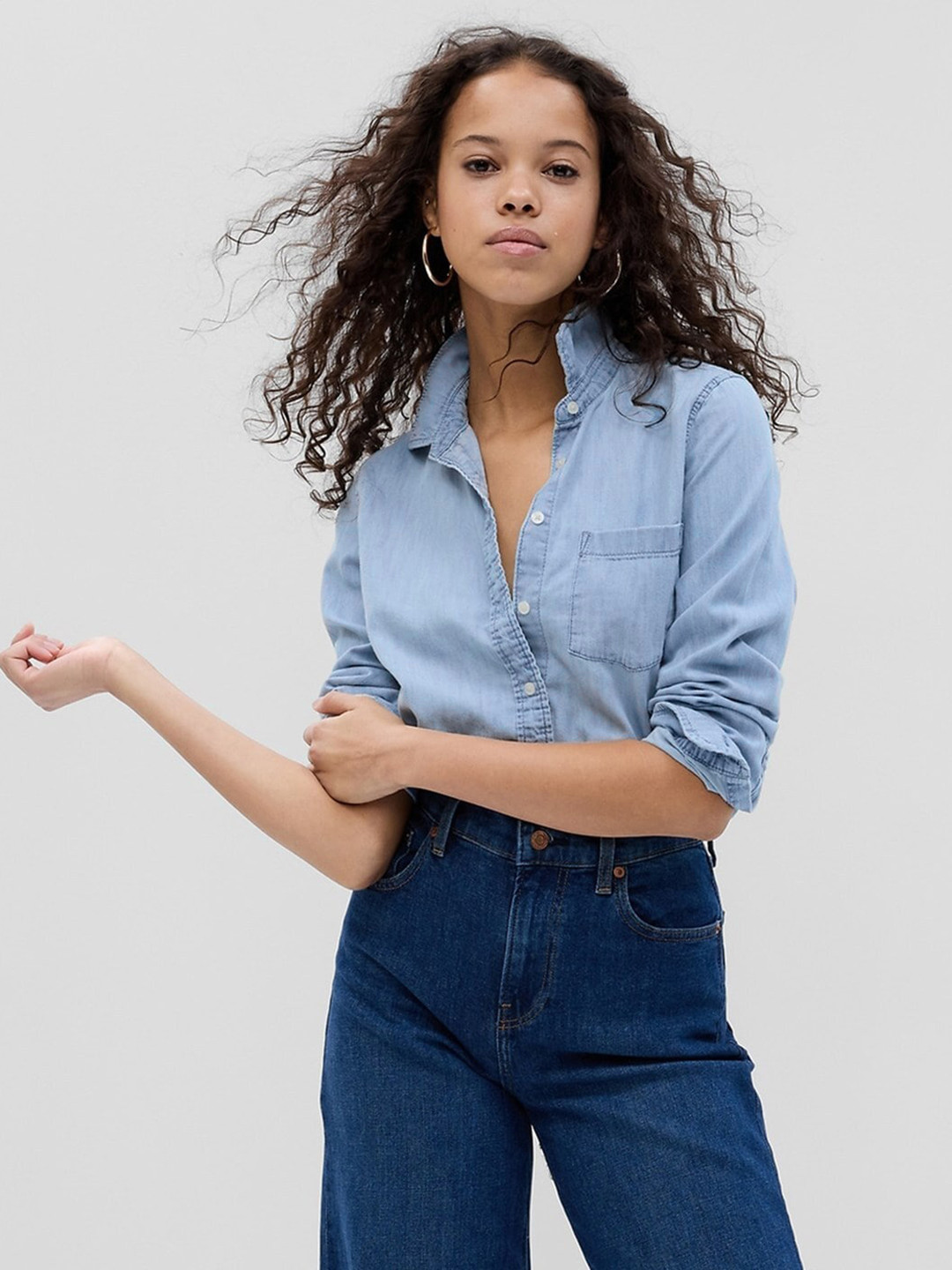 GAP Pure Cotton Relaxed Fit Chambray Shirt