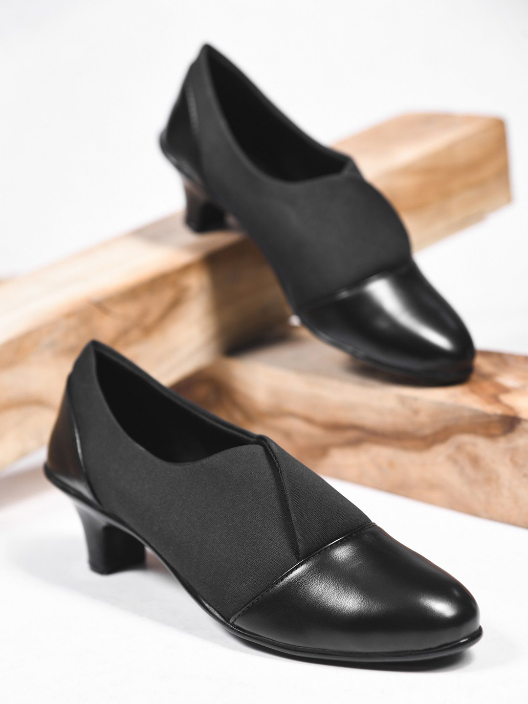 Try Me Women Solid Round Toe Lightweight Block Heel Pumps