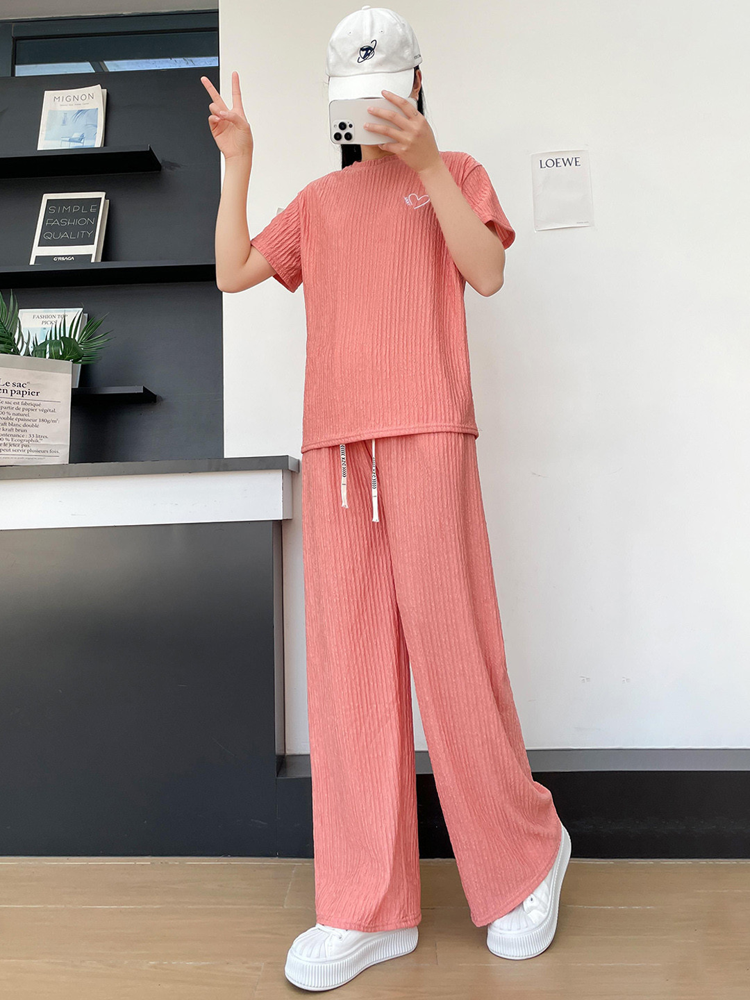 Stem Rope Round Neck T-Shirt With Trousers Co-Ords