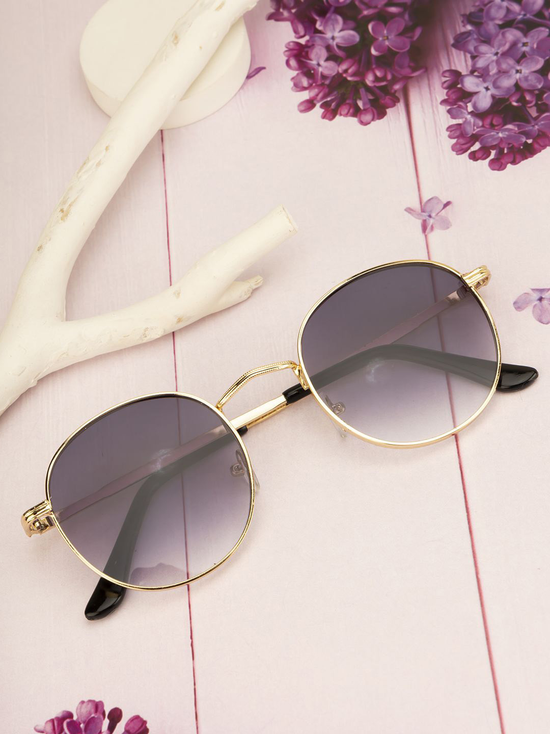 Provogue Unisex Round Sunglasses With UV Protected Lens