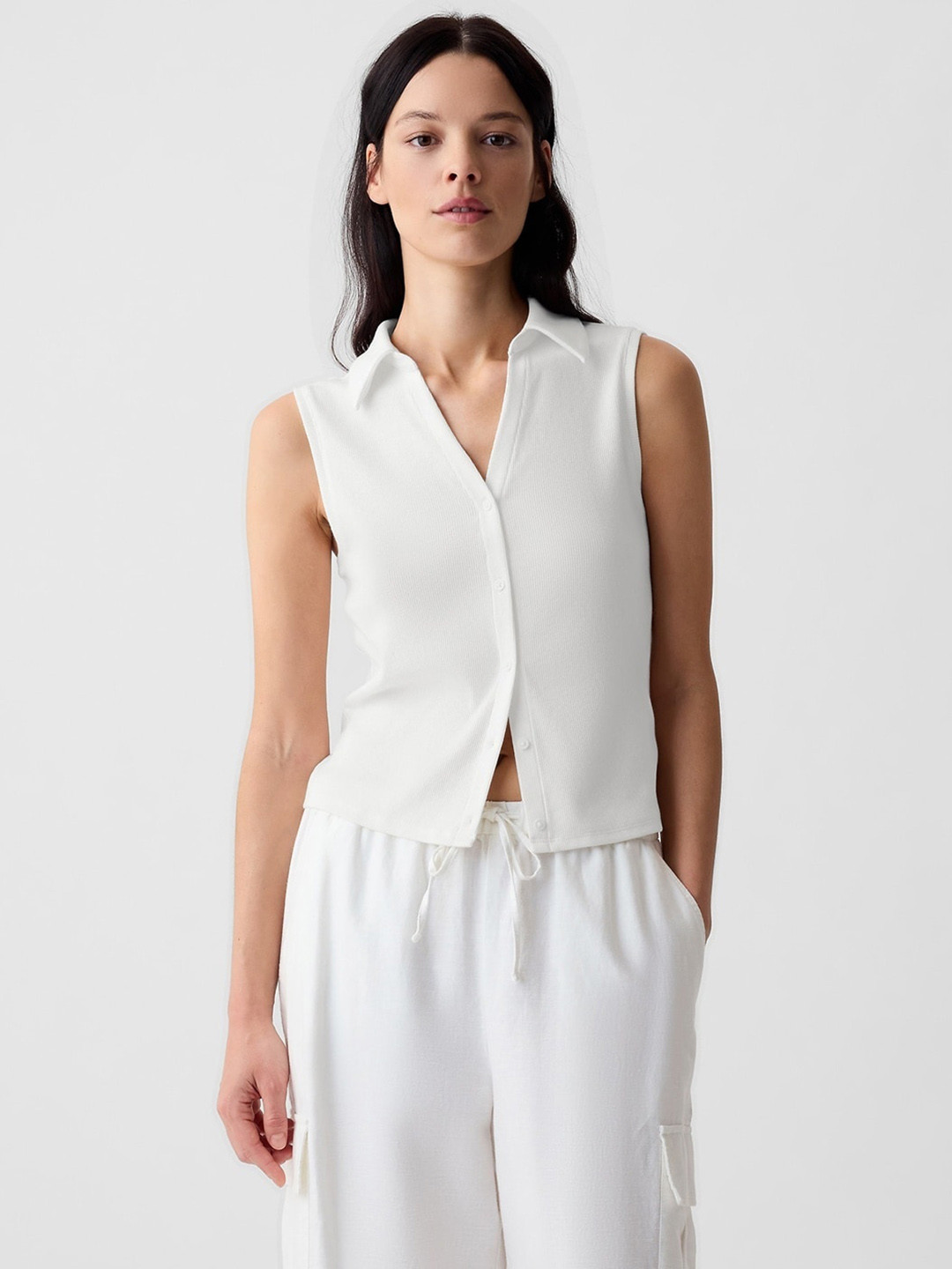 GAP Ribbed Shirt Style Top