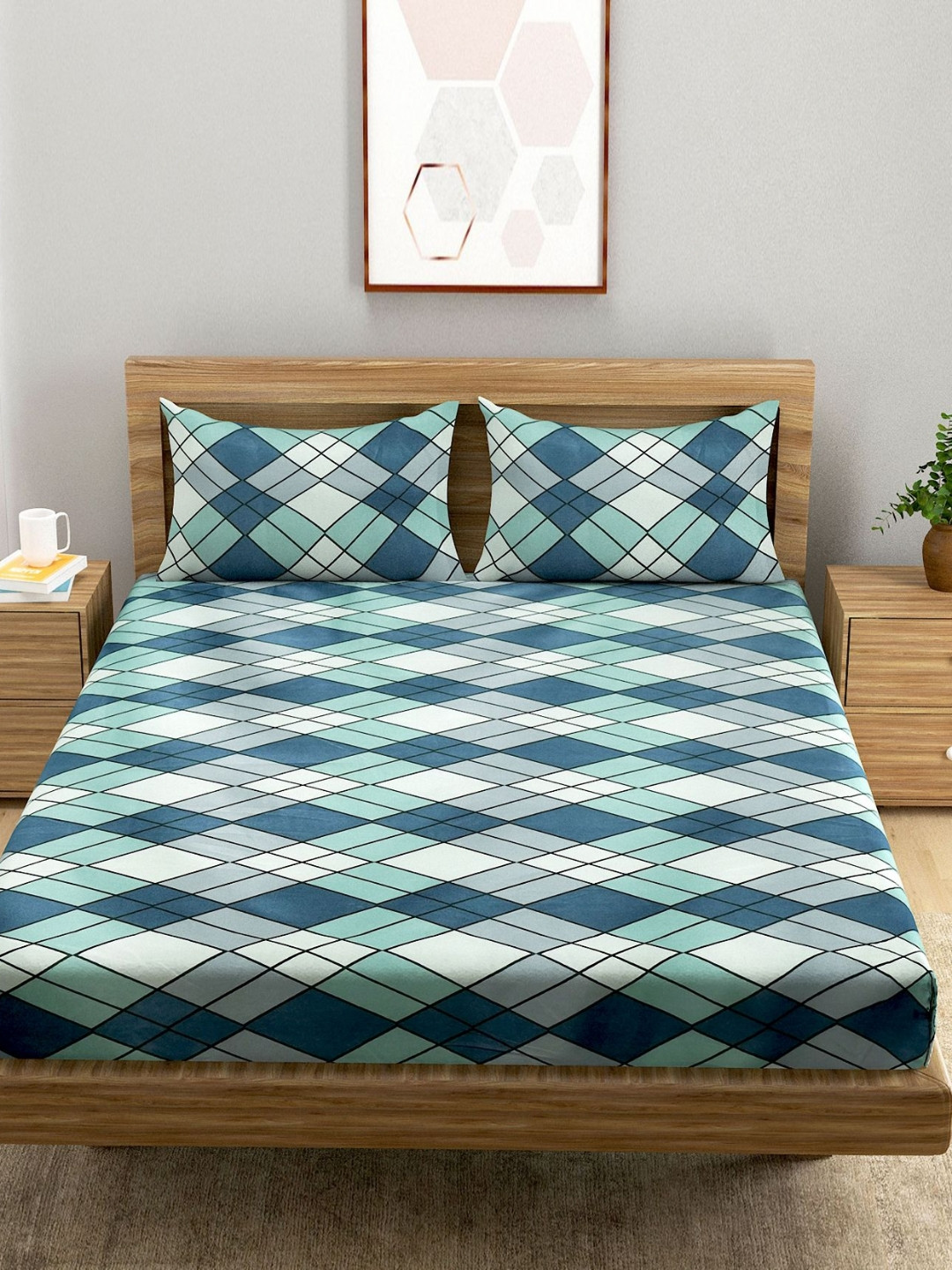 A Homes Grace Blue Geometric Microfiber Skin-Friendly 144 TC Fitted Queen Bedsheet with 2 Pillow Covers-274 x 274 cm