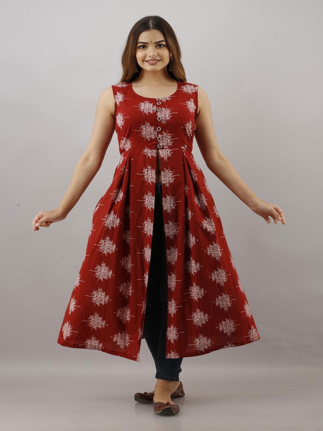 Jaipurite Ethnic Motifs Printed Round Neck Sleeveless Anarkali Kurta