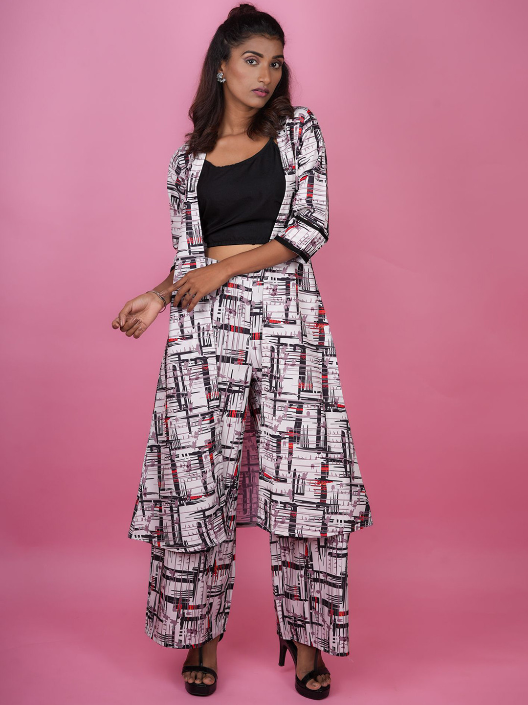 GO BOUJEE Printed Round Neck Top With Palazzos Co-Ords With Inner Top