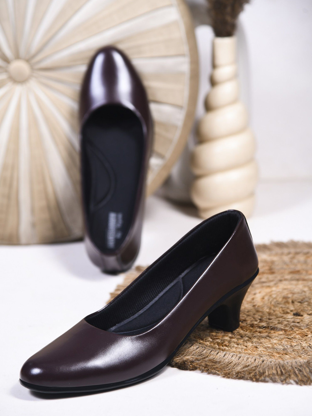 Try Me Women Solid Lightweight Round Toe Block Heel Pumps