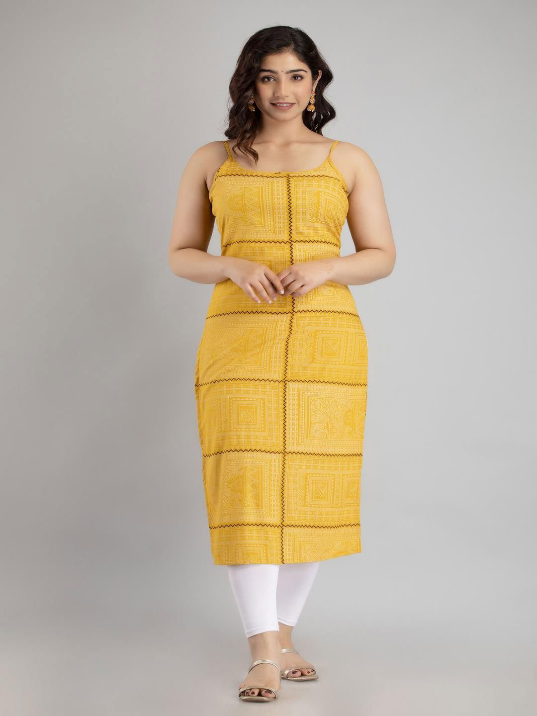 Jaipurite Geometric Printed Shoulder Straps Neck Thread Work Kurta