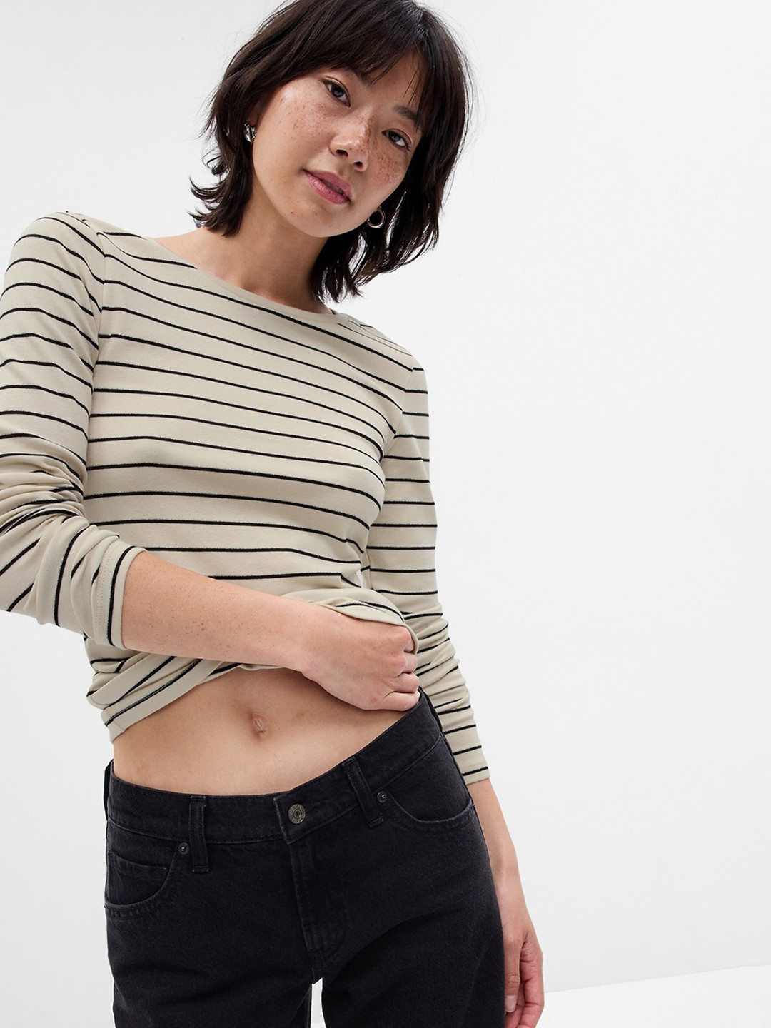GAP Horizontal Striped Boat Neck T-shirt