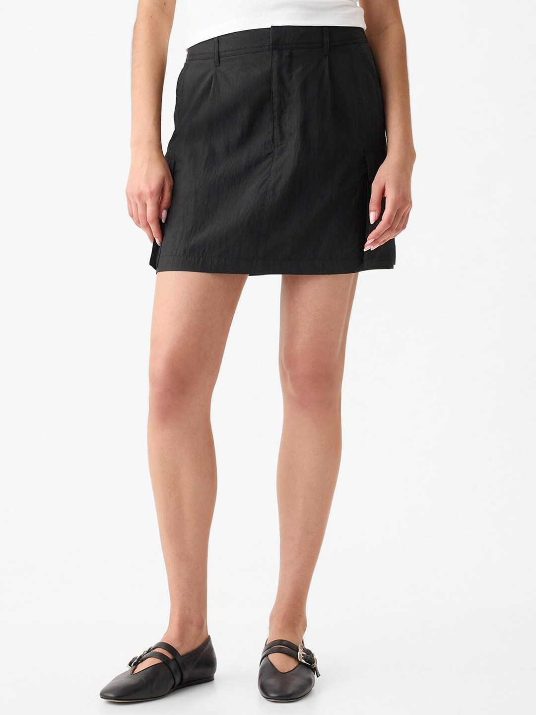 GAP Women Pleated Utility Cargo Style Straight Mini Skirt