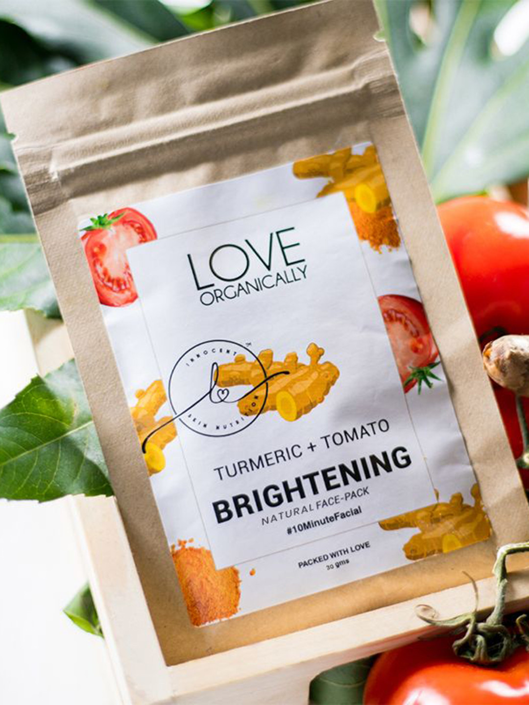 Love Organically Turmeric & Tomato Brightening Natural Face Pack - 30 g