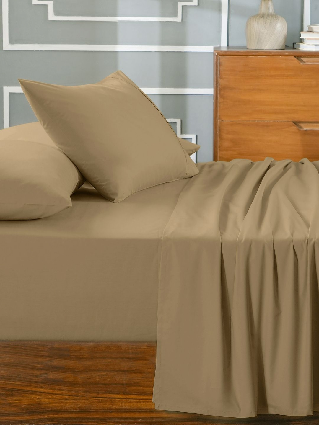 MASPAR Brown 200 TC Cotton Single Bedsheet With 1 Pillow Case- 1.52 m x 2.24 m