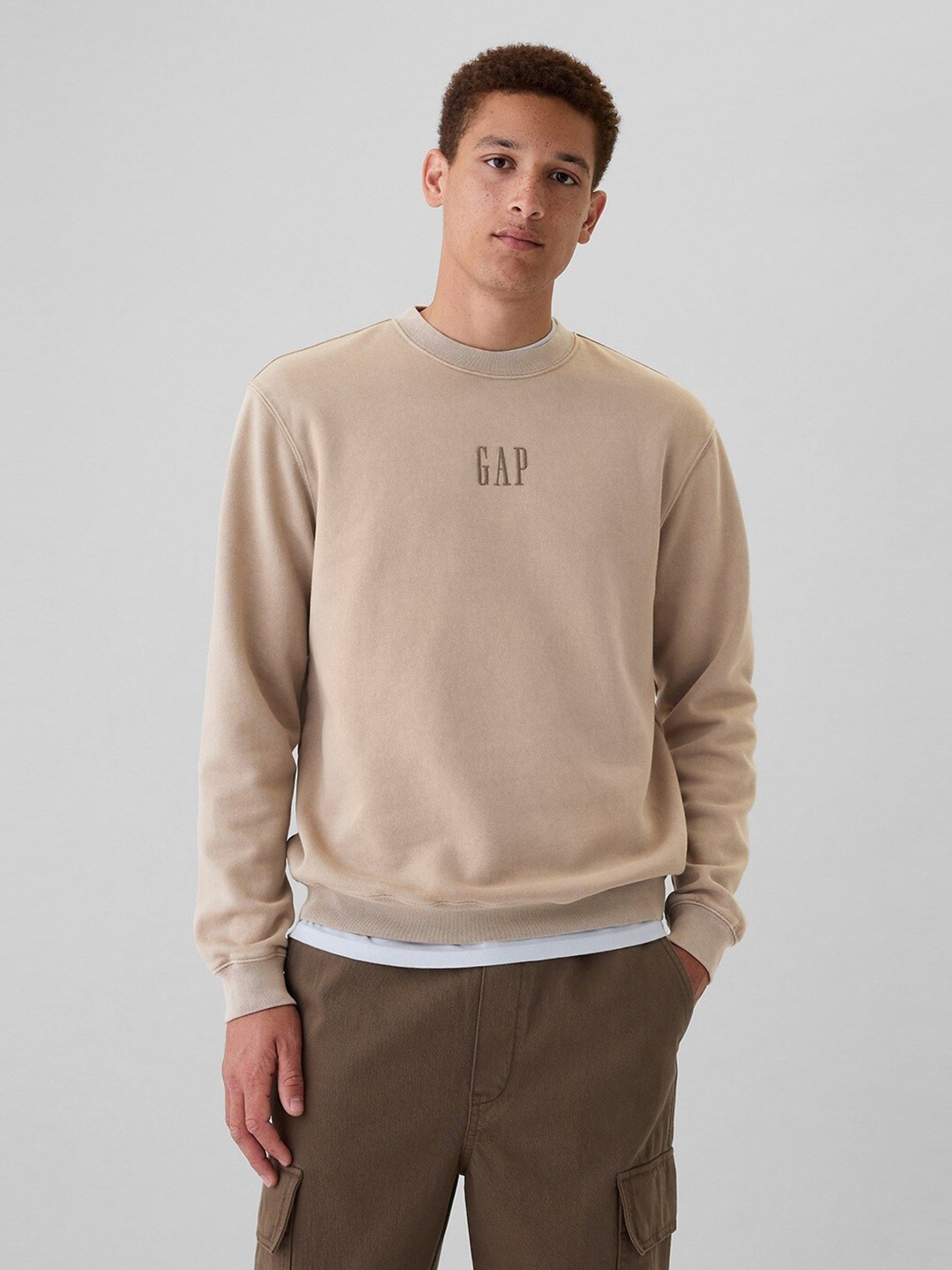 GAP Round Neck Sweatshirt