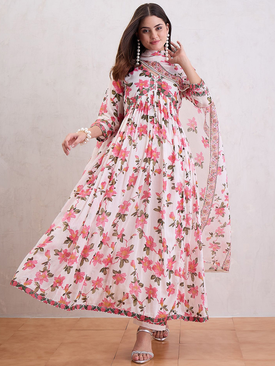 CHETI Women Anarkali Voile Kurta Set