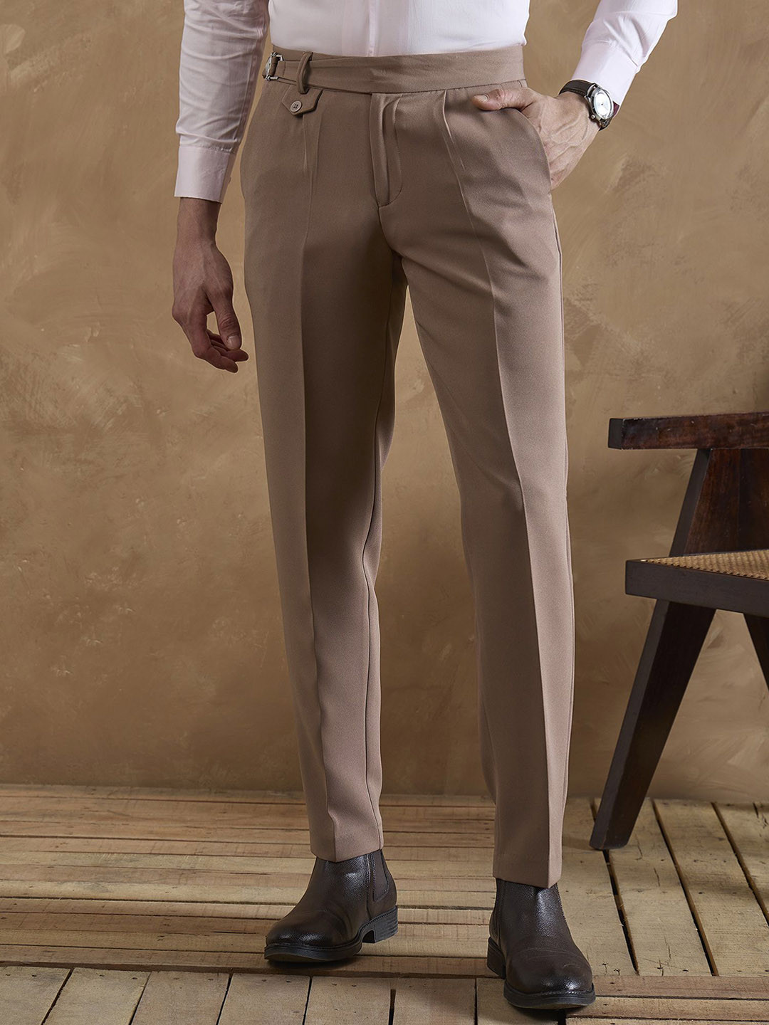 DENNISON Men Regular Easy Wash Pleated Formal Regular Fit Trousers