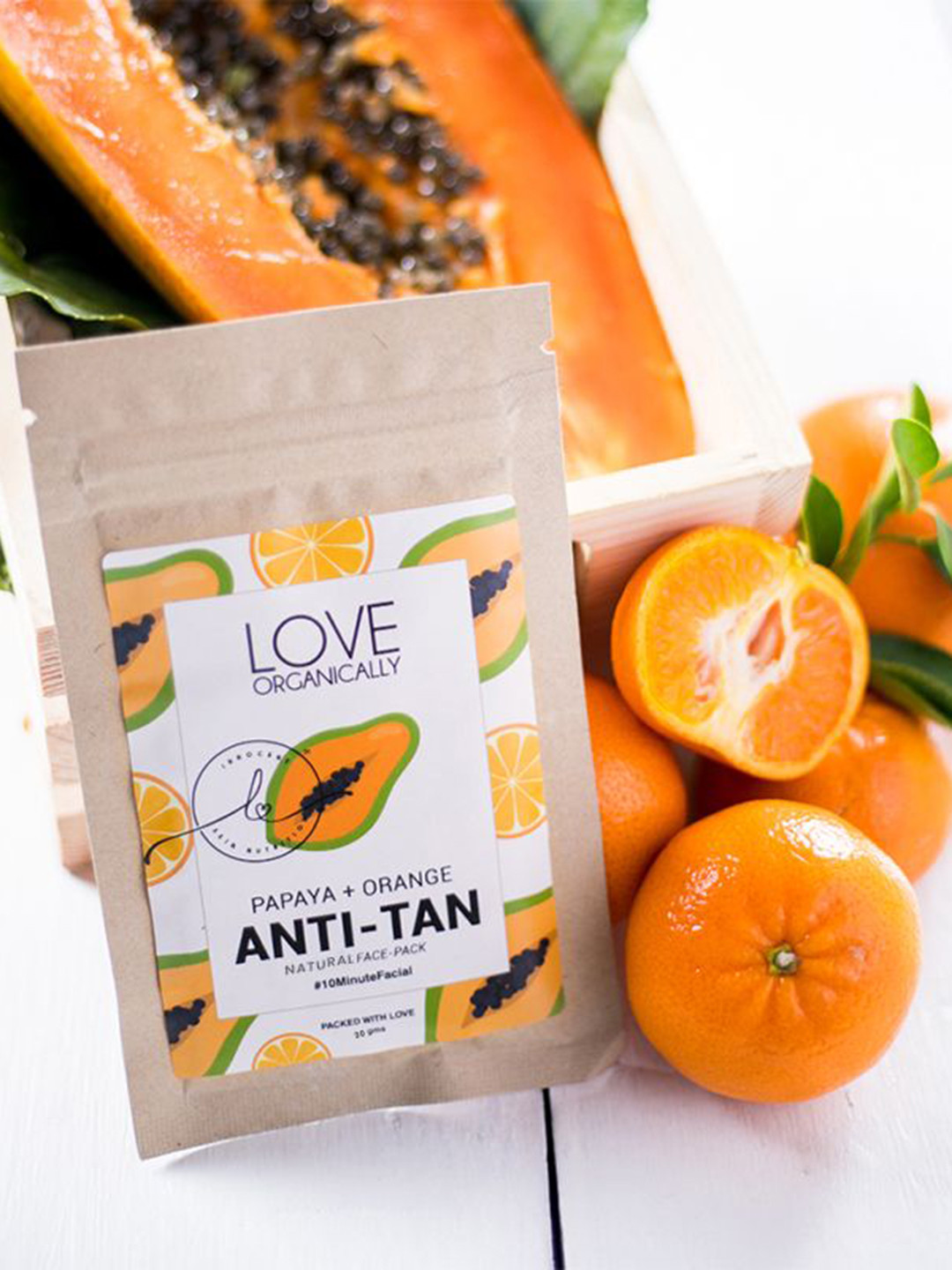 Love Organically Papaya & Orange Anti-Tan Face Pack - 30 g