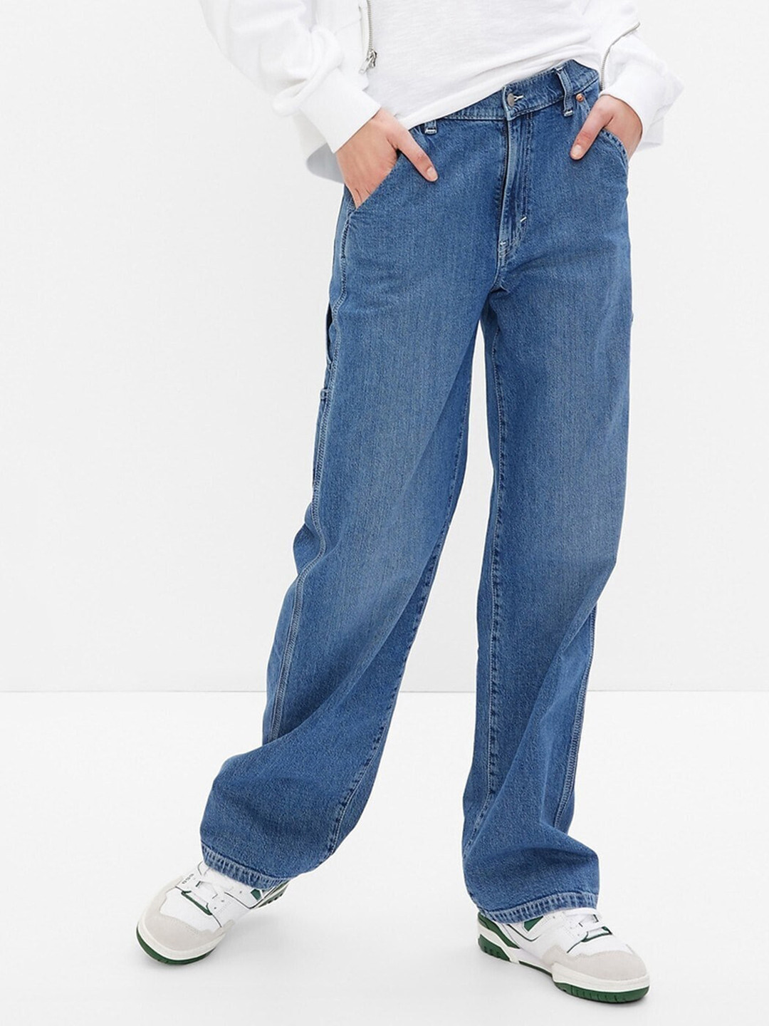 GAP Women Mid-Rise Stretchable Loose Carpenter Fit Jeans