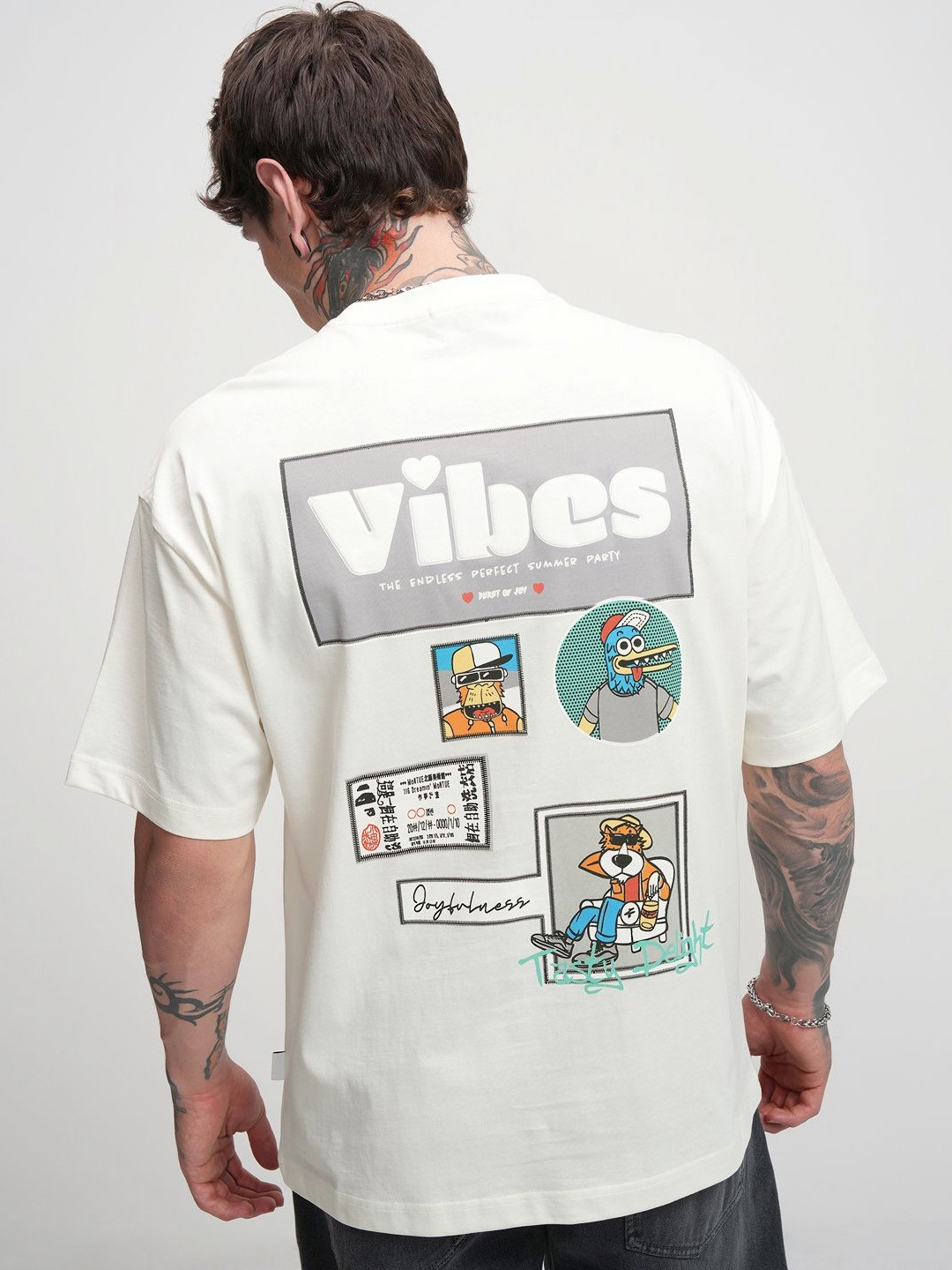 HIGHLANDER Men Typography Printed Oversized T-shirt