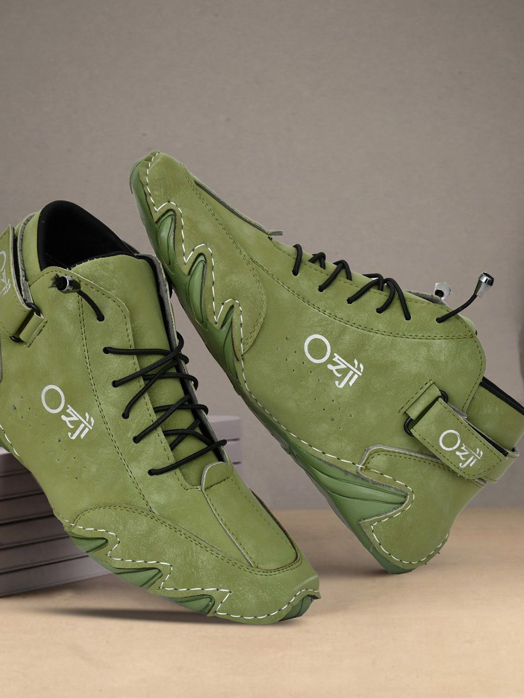 OZJI Men Lace-Ups Mid-Top Basketball Non-Marking Shoes