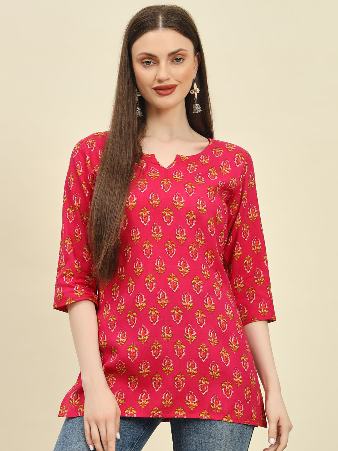 HYTEN Women Floral Printed Pure Cotton Short Kurti