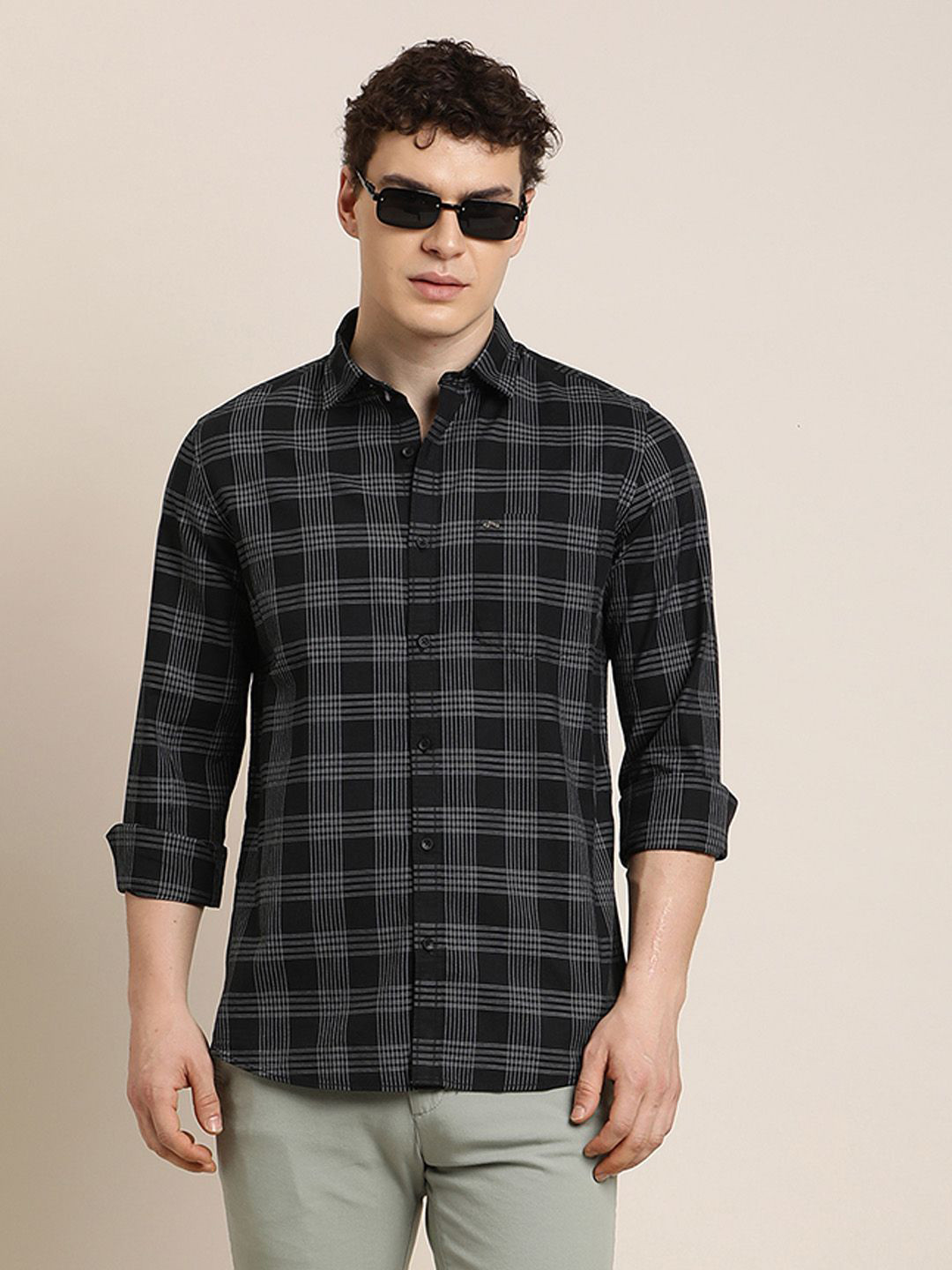 Turtle Buffalo Checks Checked Relaxed Slim Fit Pure Cotton Casual Shirt