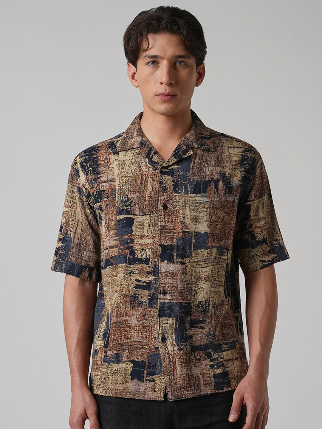 Banana Club Abstract Printed Cuban Collar Feather Shirt