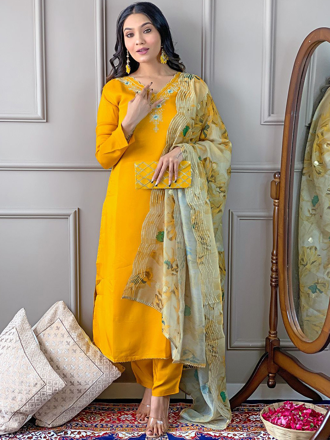 SZN Women Foral Embroidered Regular Sequinned Kurta with Trousers & With Dupatta