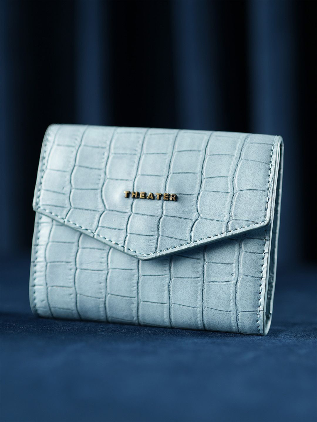 Theater Women Sky Blue Croc Mini Wallet