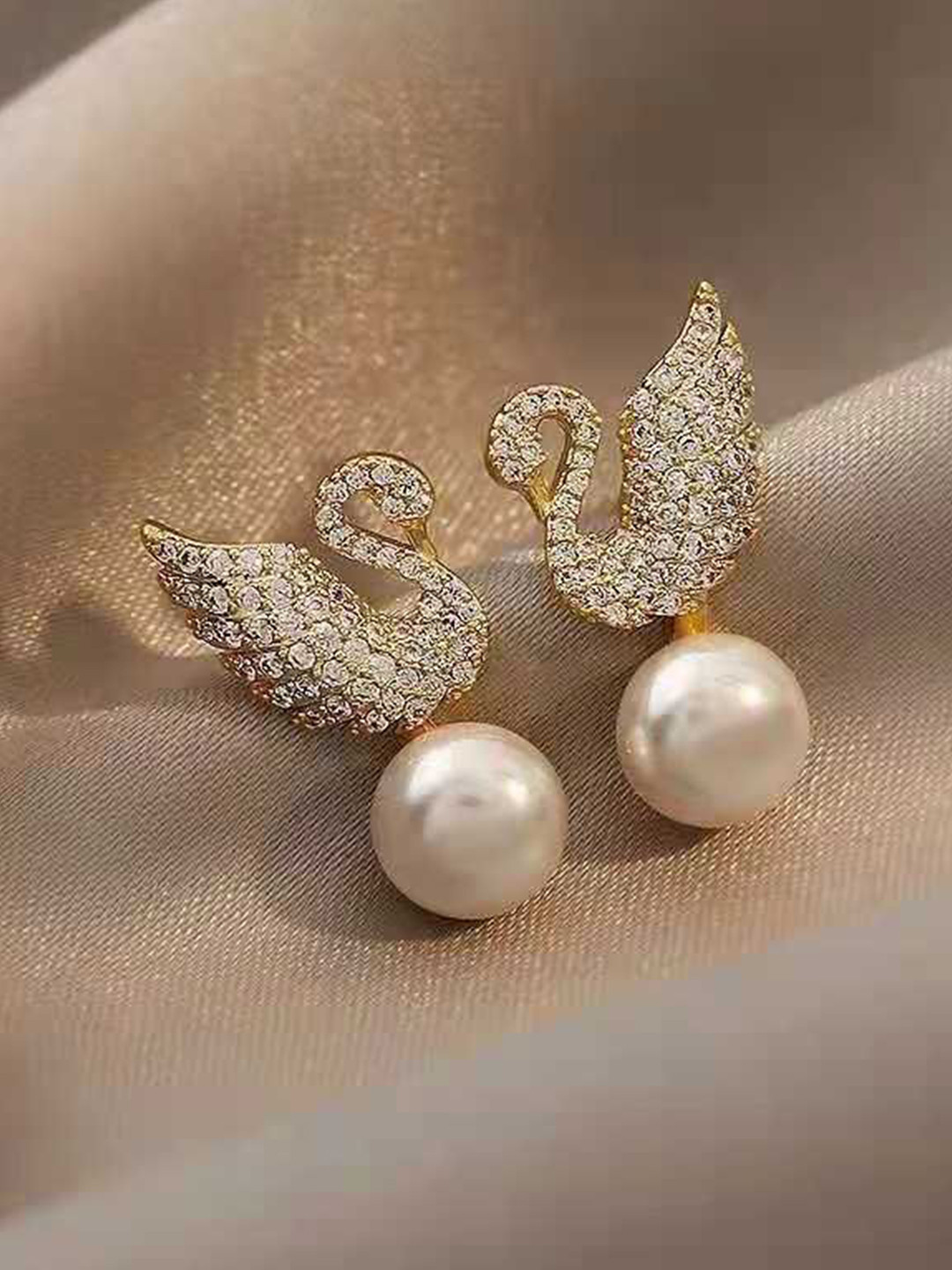DIVASTRI Korean Animal Shaped Teardrop Artificial Stone And Beads Studs