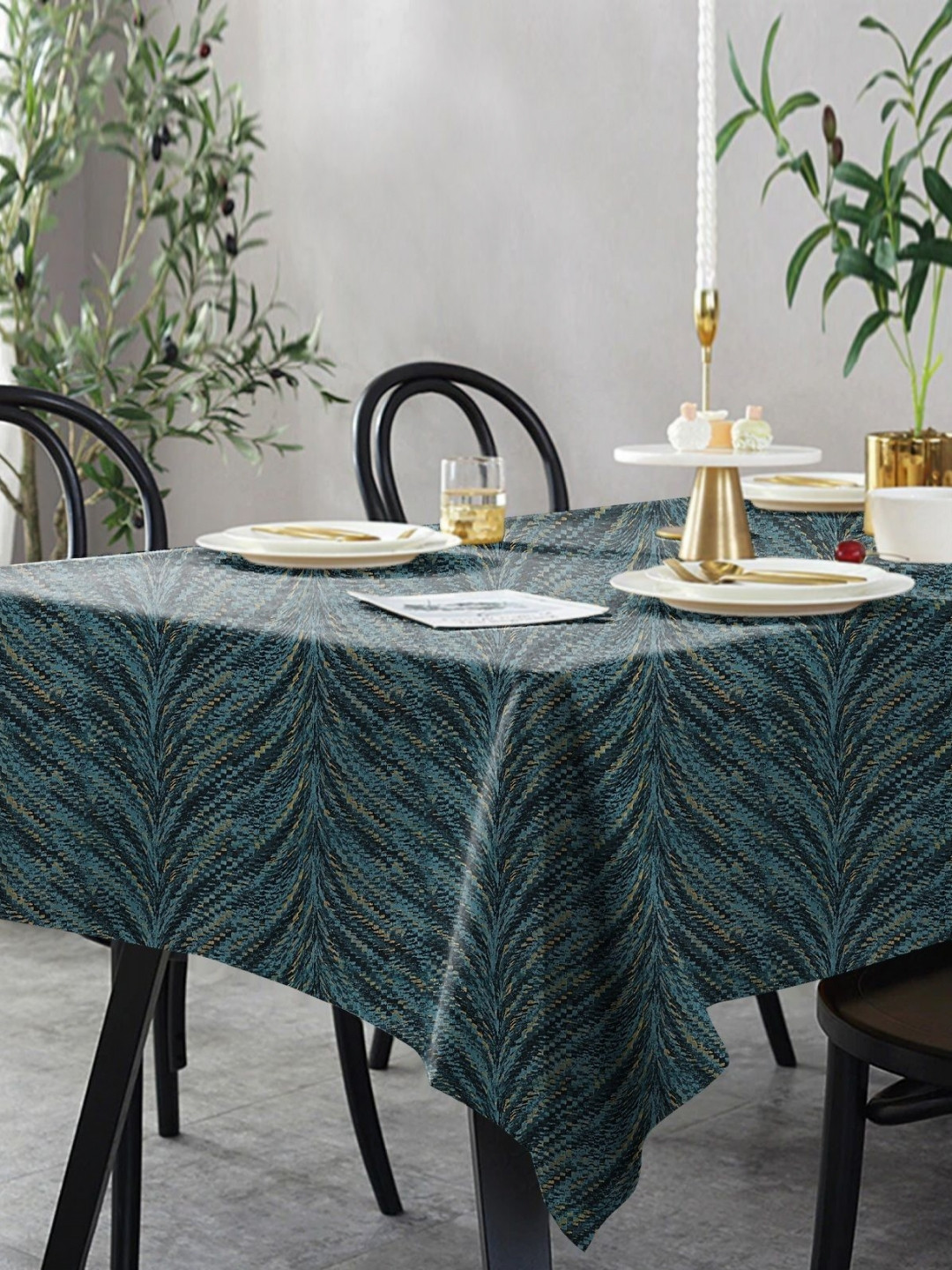Aura Stripped Print Teal 6-Seater Table Cover