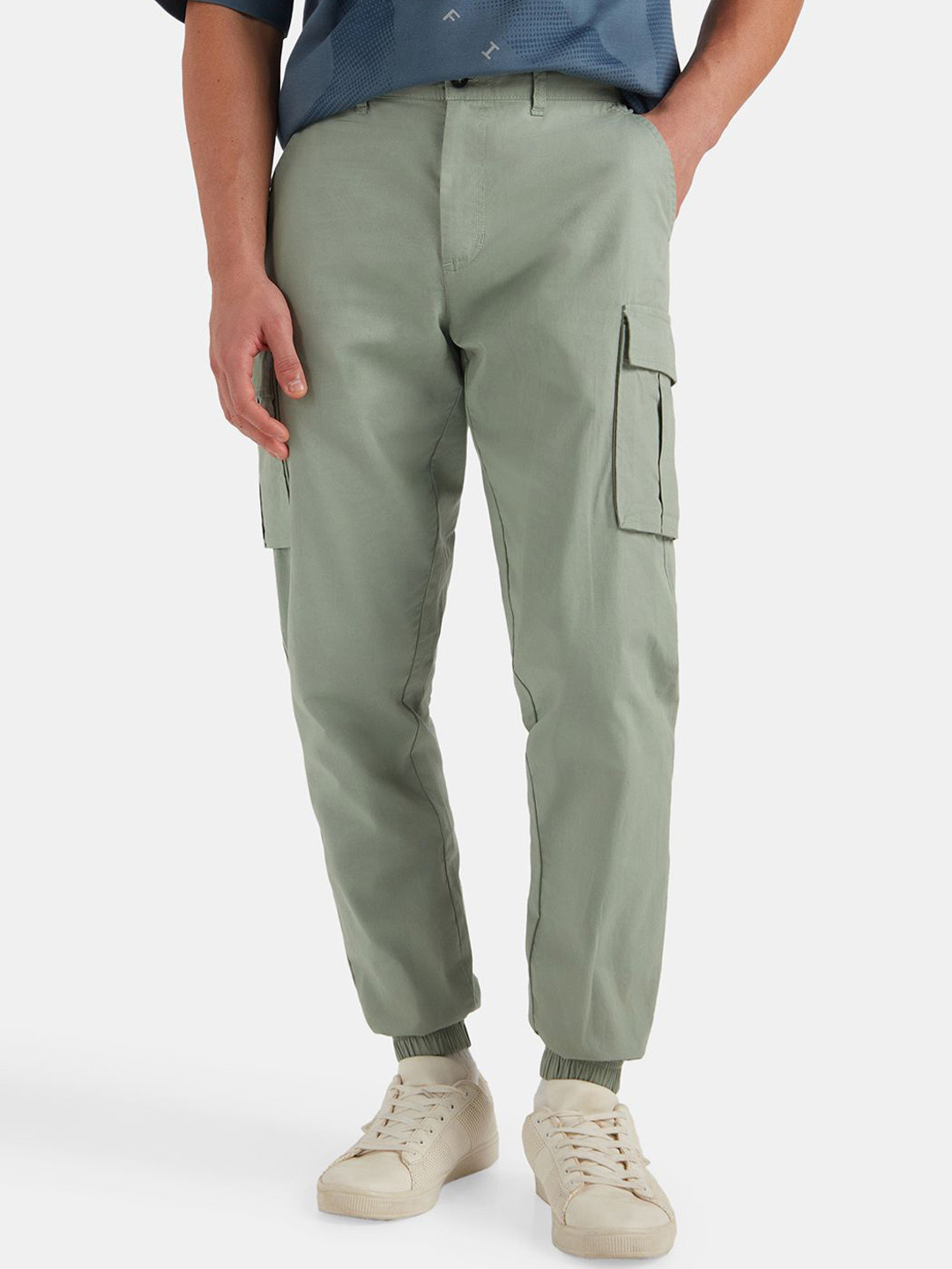 Jockey Groove Men Super Combed Cotton Regular Fit Cargo Jogger with Seven Pockets - MZ10