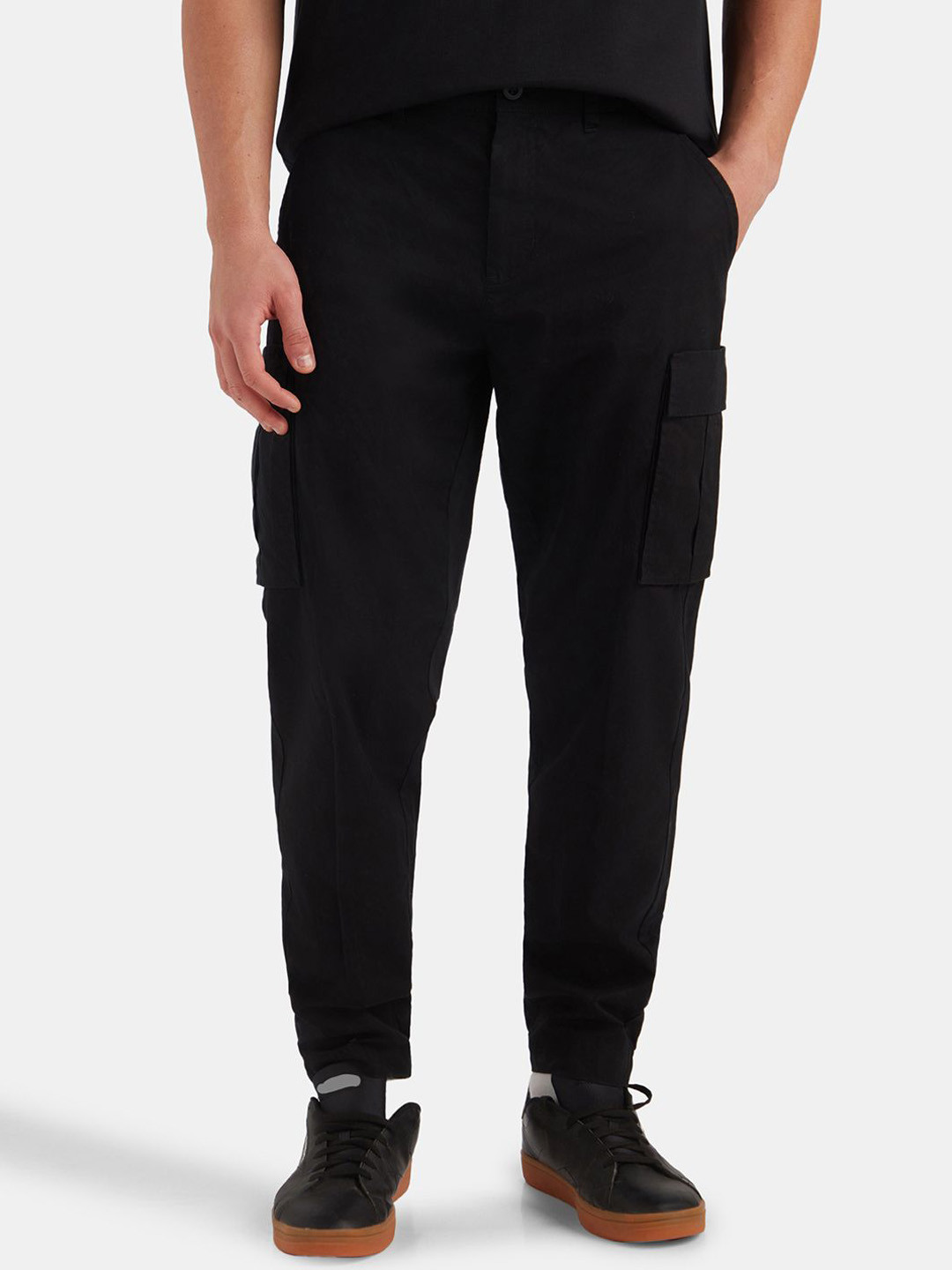 Jockey Groove Men Super Combed Cotton Regular Fit Cargo Jogger with Seven Pockets - MZ10