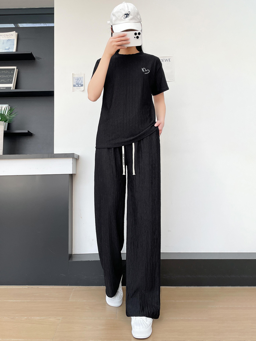 Stem Rope Round Neck T-Shirt With Trousers Co-Ords