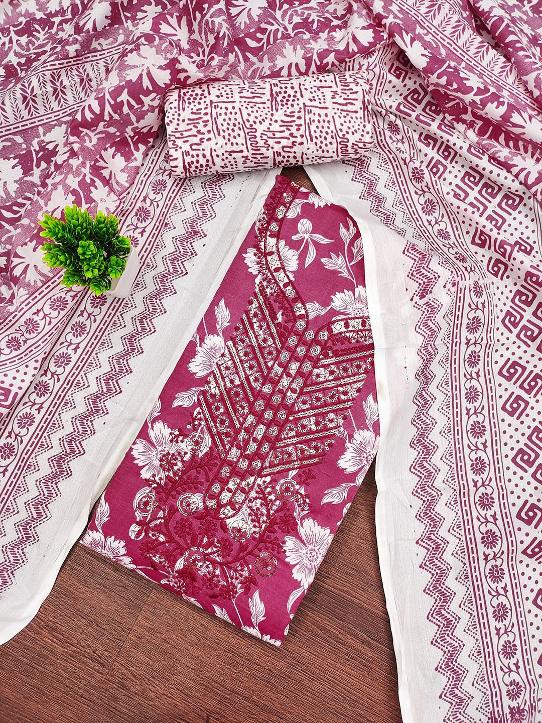 Panzora Printed Unstitched Dress Material